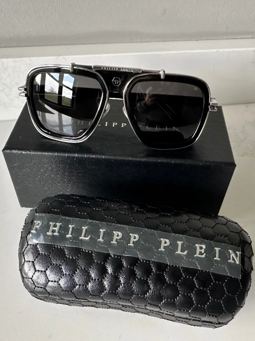 NIB | Philipp Plein | Icon Oversized Pilot Sunglasses - SPP109 Black/Silver
